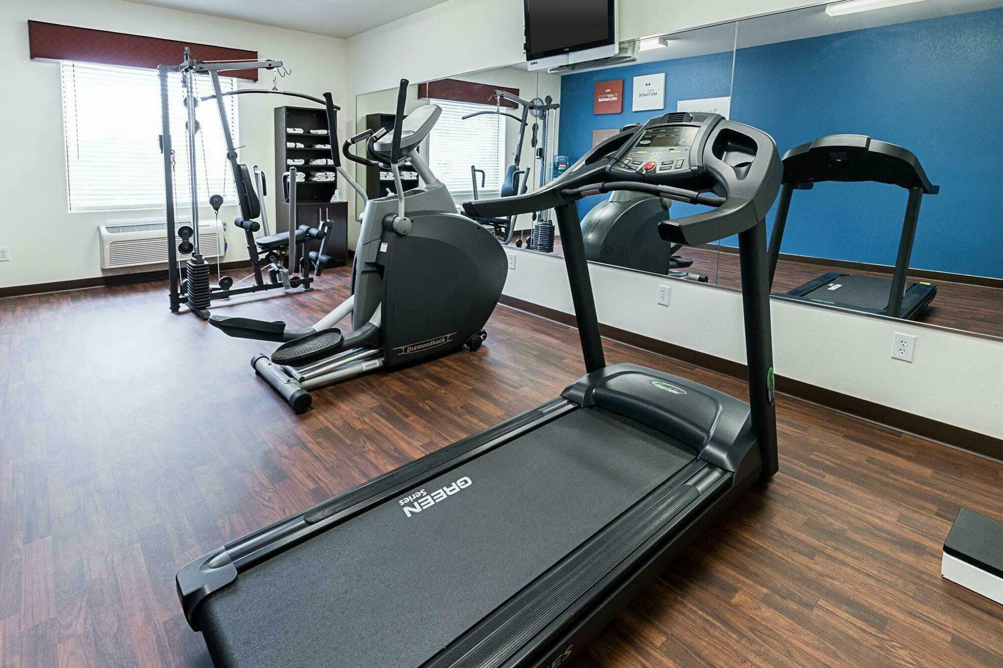 Comfort Suites Ennis Luaran gambar